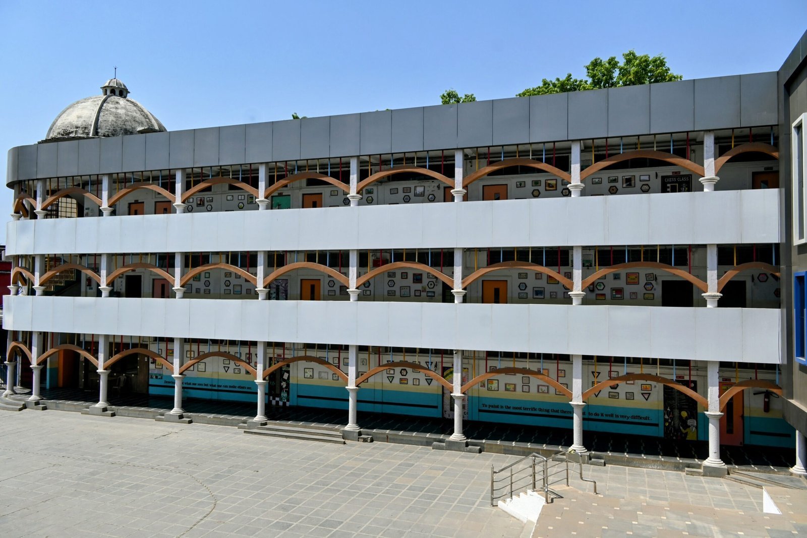 05-scaled-1.jpg
